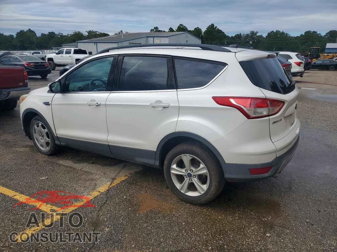 FORD ESCAPE 2014 - 1FMCU0GX1EUC42103