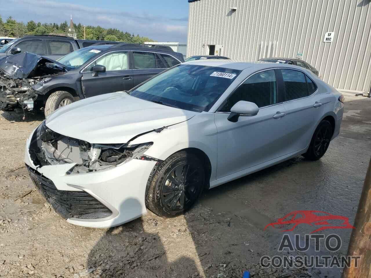 TOYOTA CAMRY 2022 - 4T1R11AK9NU056525