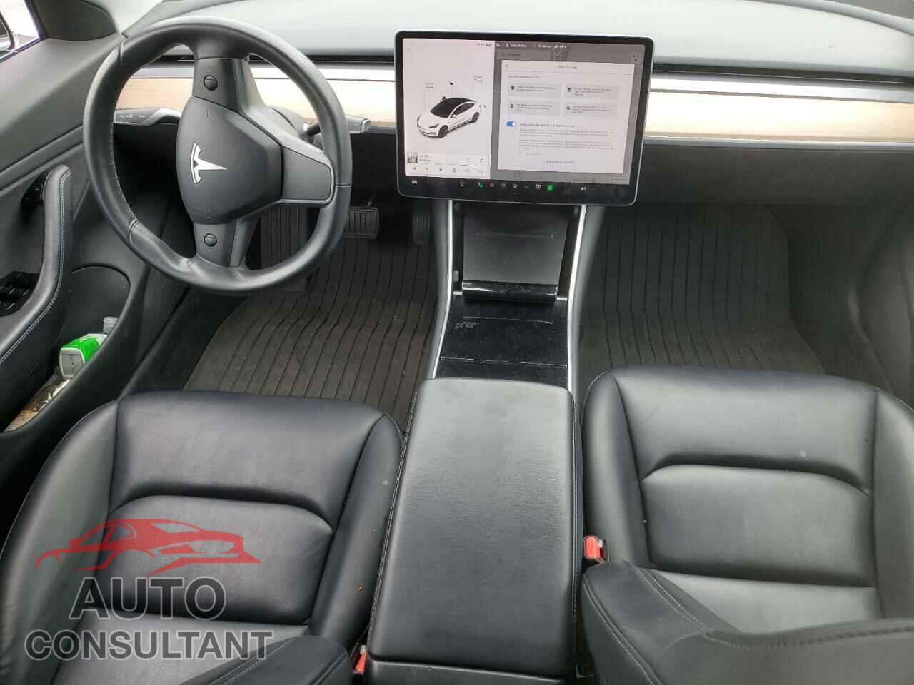 TESLA MODEL 3 2018 - 5YJ3E1EBXJF179052