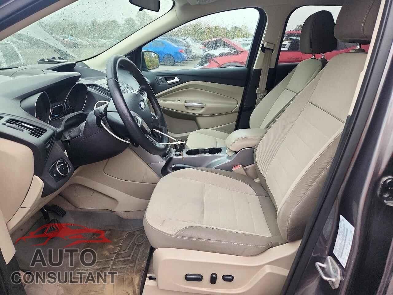 FORD ESCAPE 2014 - 1FMCU9G91EUA07352