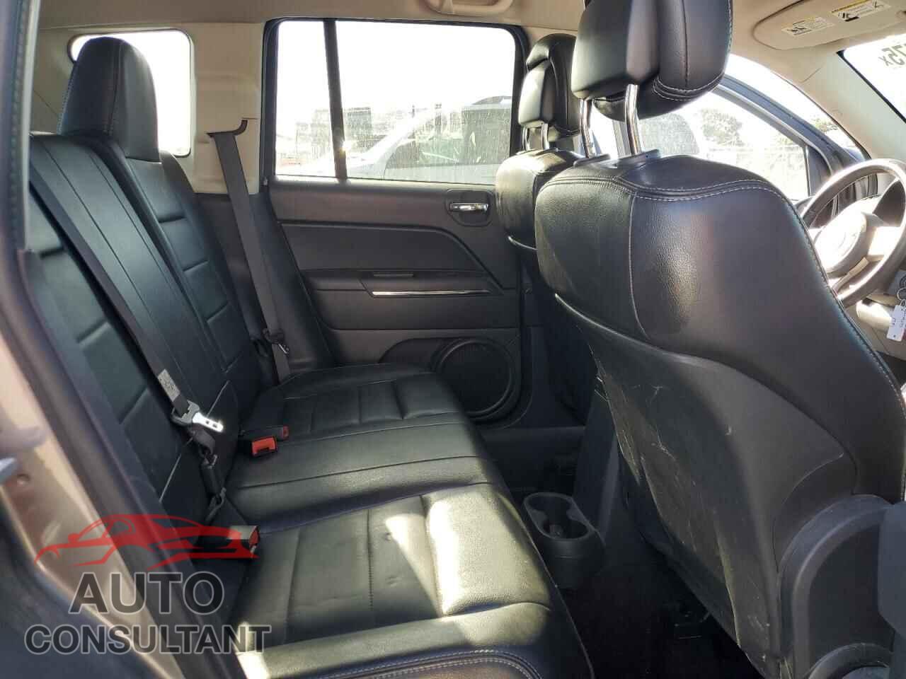 JEEP COMPASS 2013 - 1C4NJCCB1DD258396