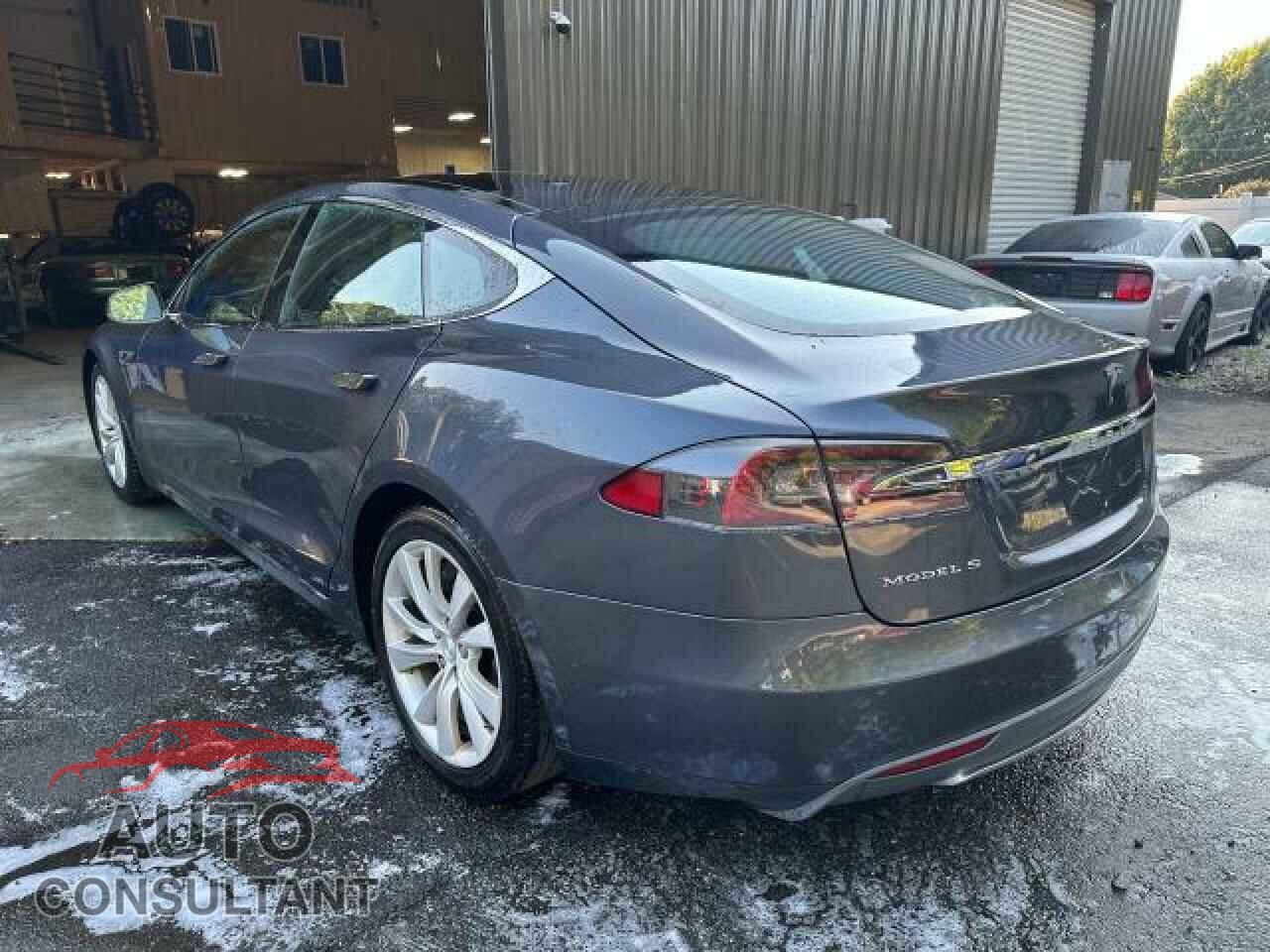 TESLA MODEL S 2016 - 5YJSA1E22GF124708