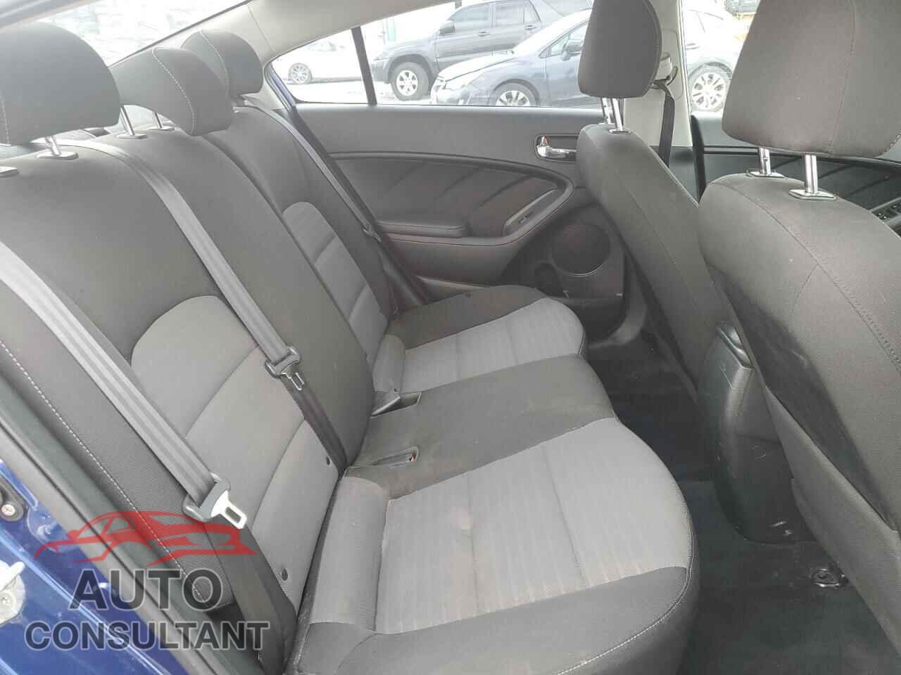 KIA FORTE 2017 - 3KPFL4A73HE140454