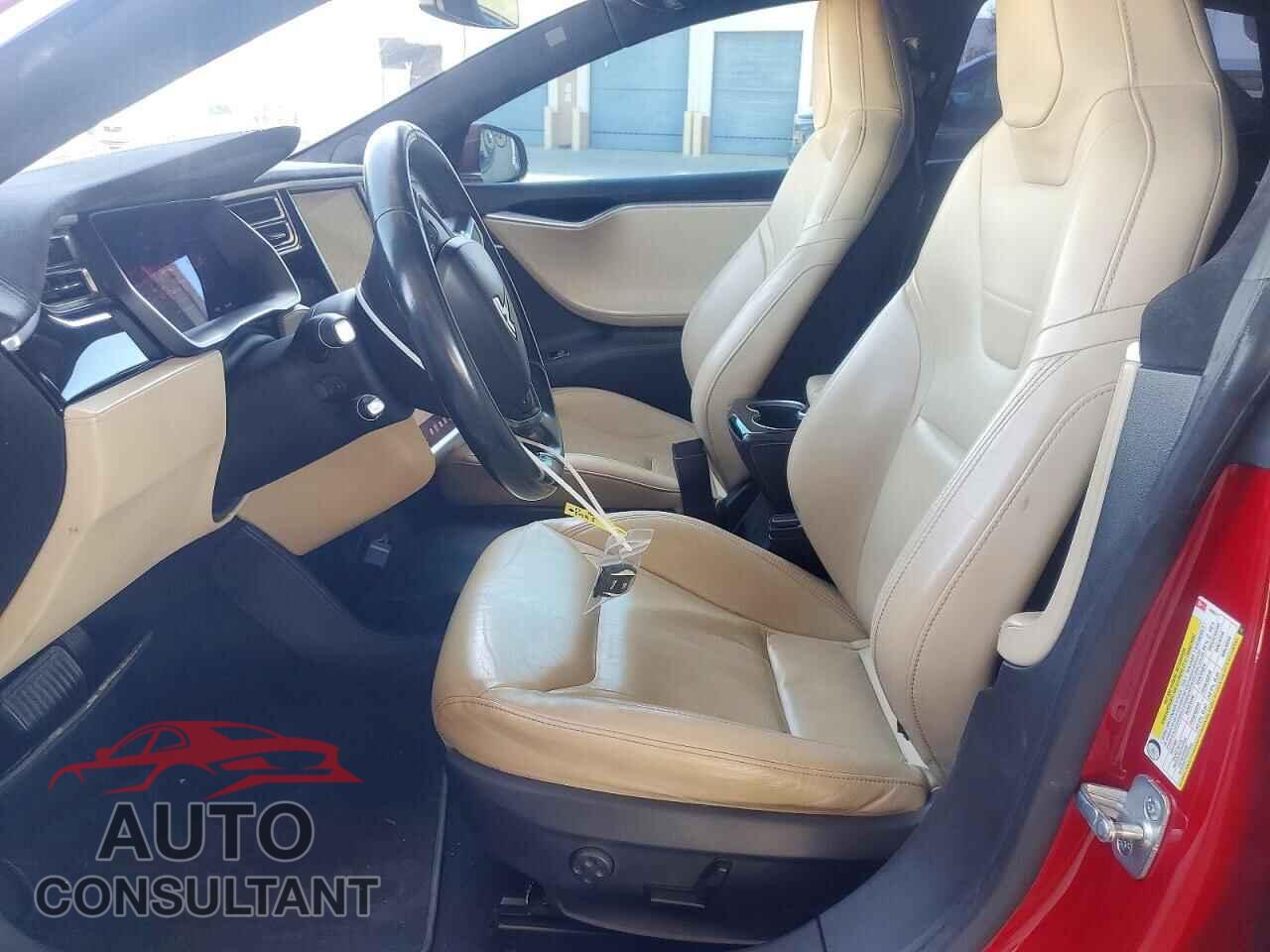 TESLA MODEL S 2015 - 5YJSA1E23FF106877