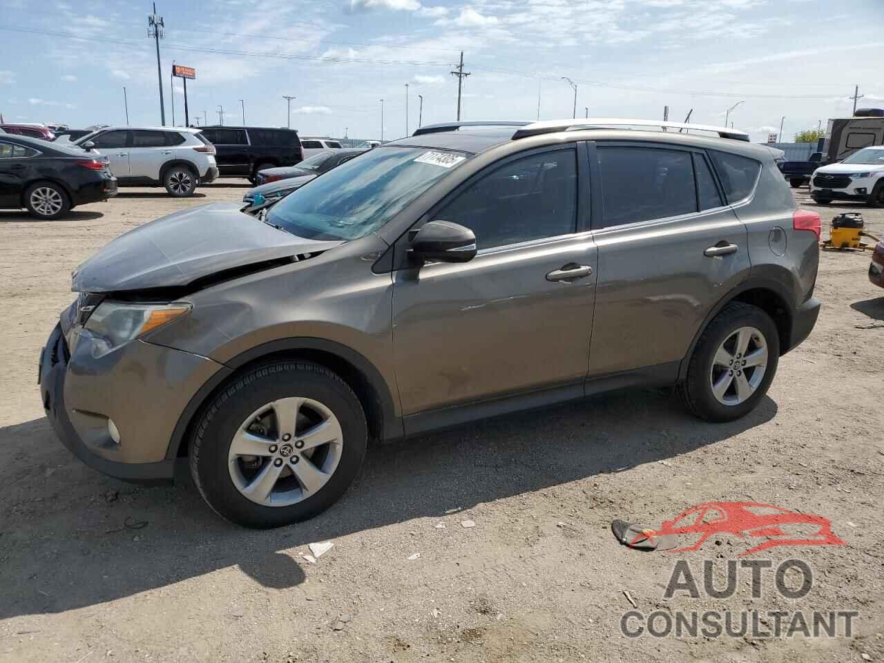 TOYOTA RAV4 2015 - JTMRFREV0FD137827