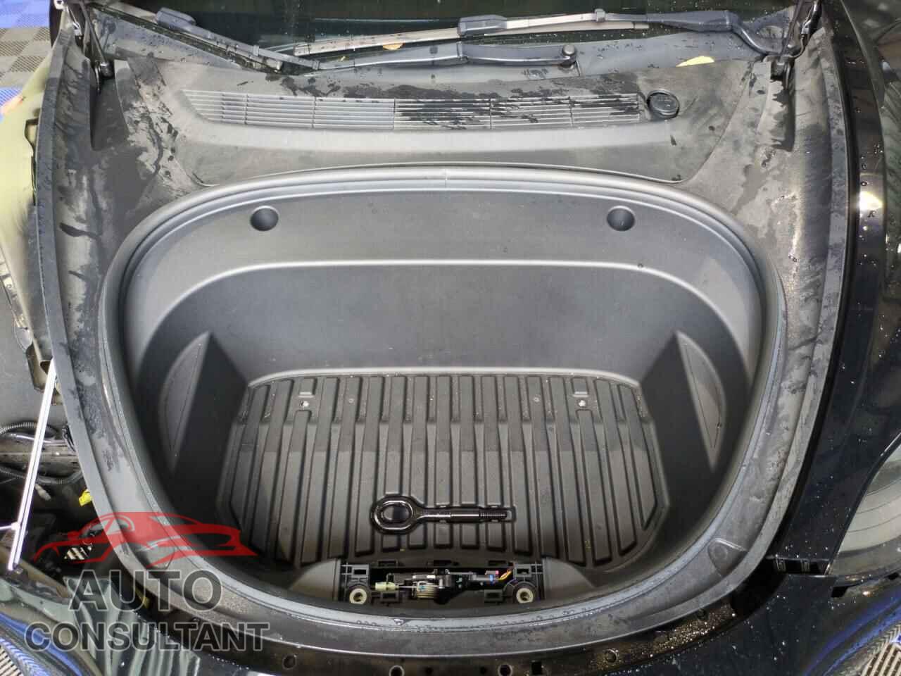 TESLA MODEL 3 2022 - 5YJ3E1EA7NF370599