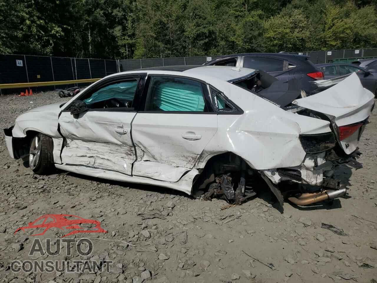 AUDI A3 2016 - WAUA7GFF6G1038046