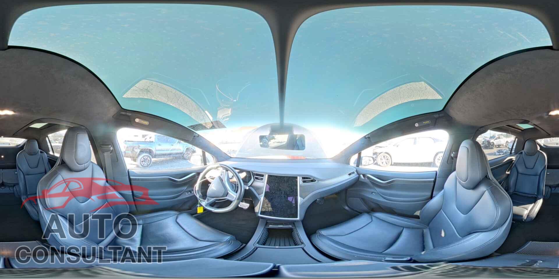 TESLA MODEL X 2017 - 5YJXCBE21HF067067
