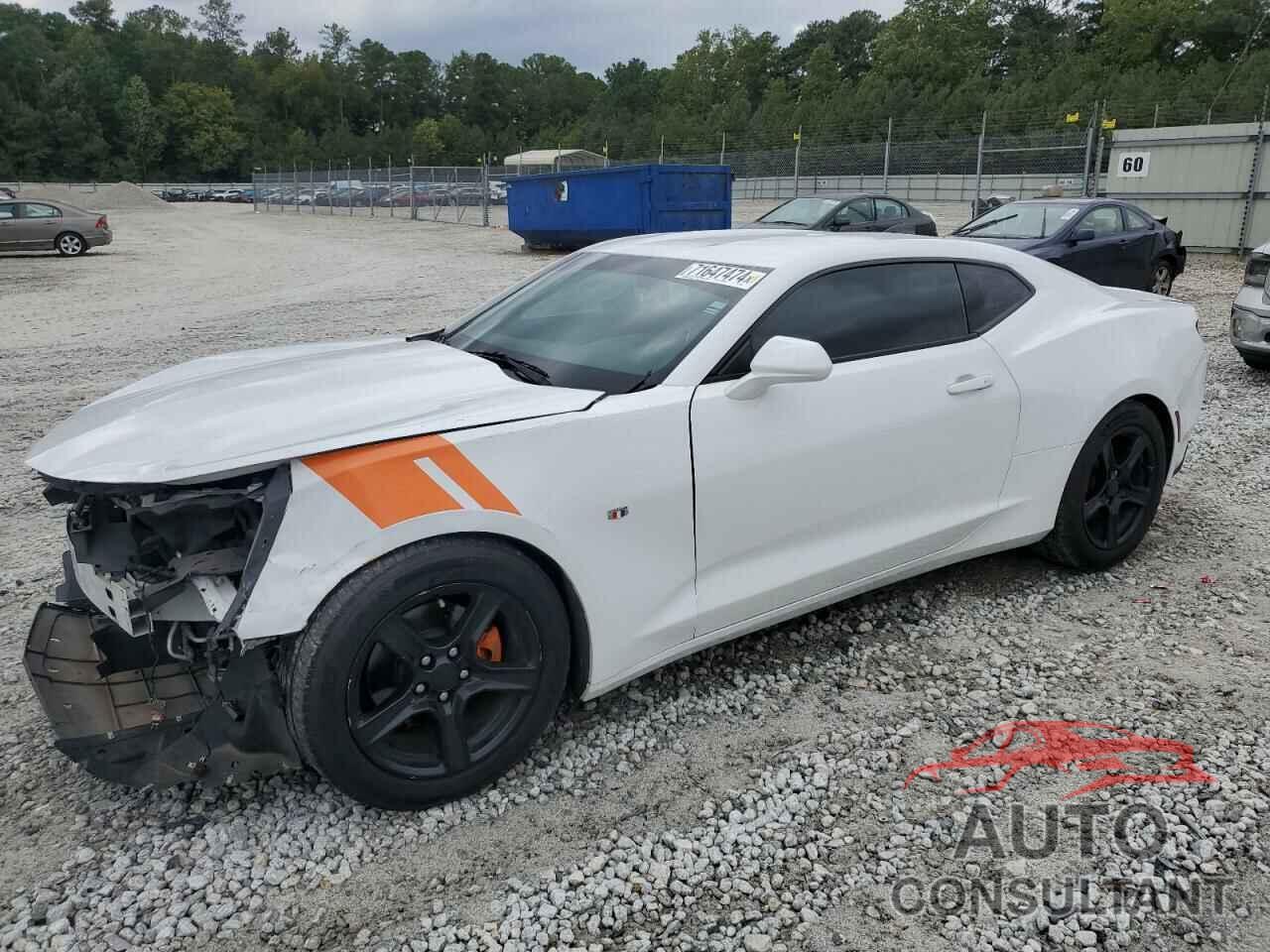 CHEVROLET CAMARO 2018 - 1G1FB1RX4J0116631