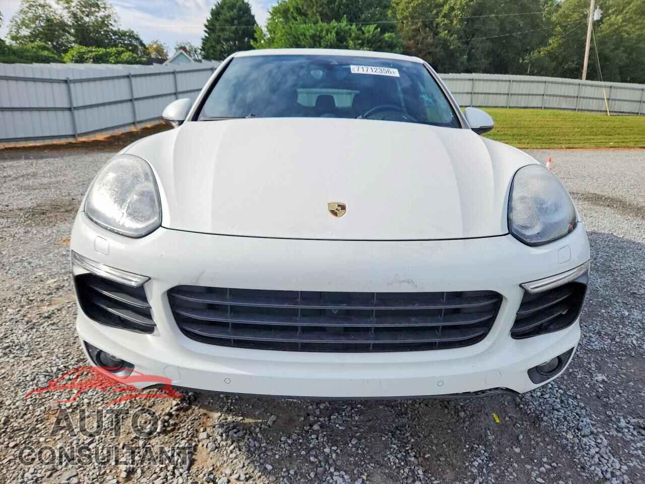 PORSCHE CAYENNE 2017 - WP1AA2A2XHKA80368