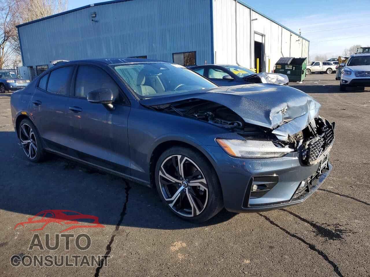 VOLVO S60 CORE 2024 - 7JRL12TK2RG295241