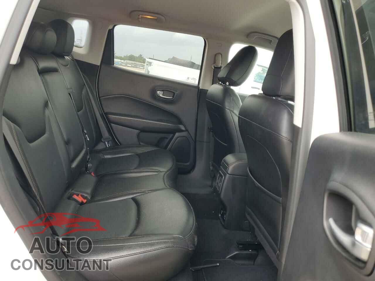 JEEP COMPASS 2021 - 3C4NJDCB2MT520488