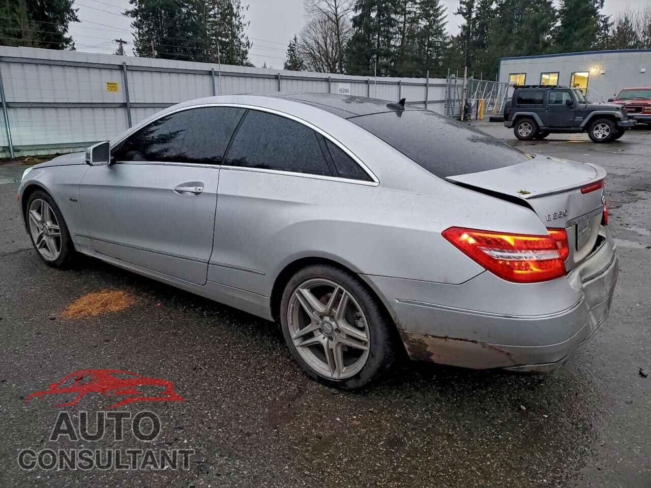 MERCEDES-BENZ E-CLASS 2012 - WDDKJ5KB0CF141448