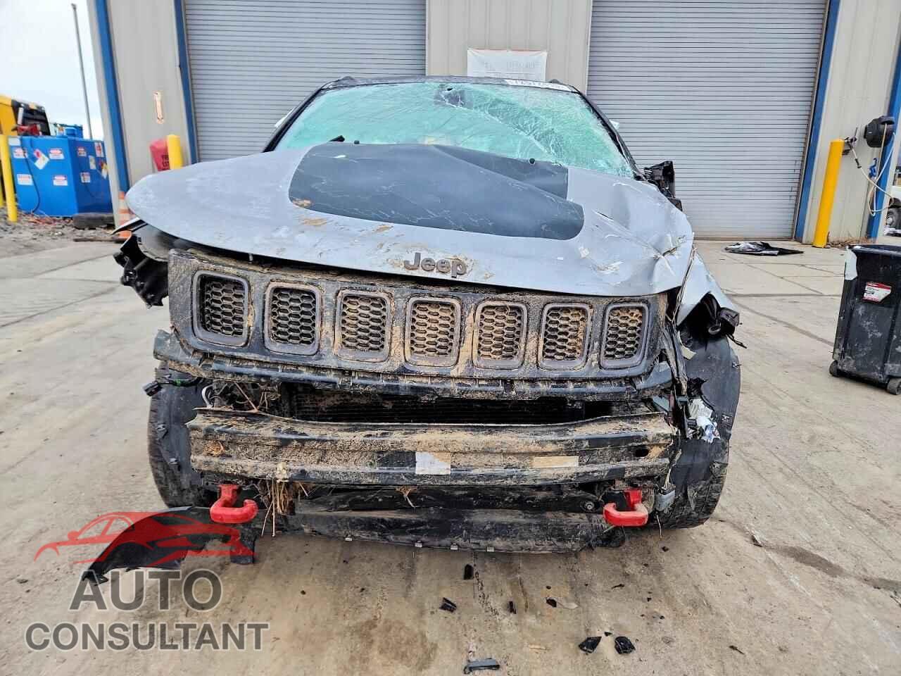 JEEP COMPASS 2017 - 3C4NJDDB5HT624073