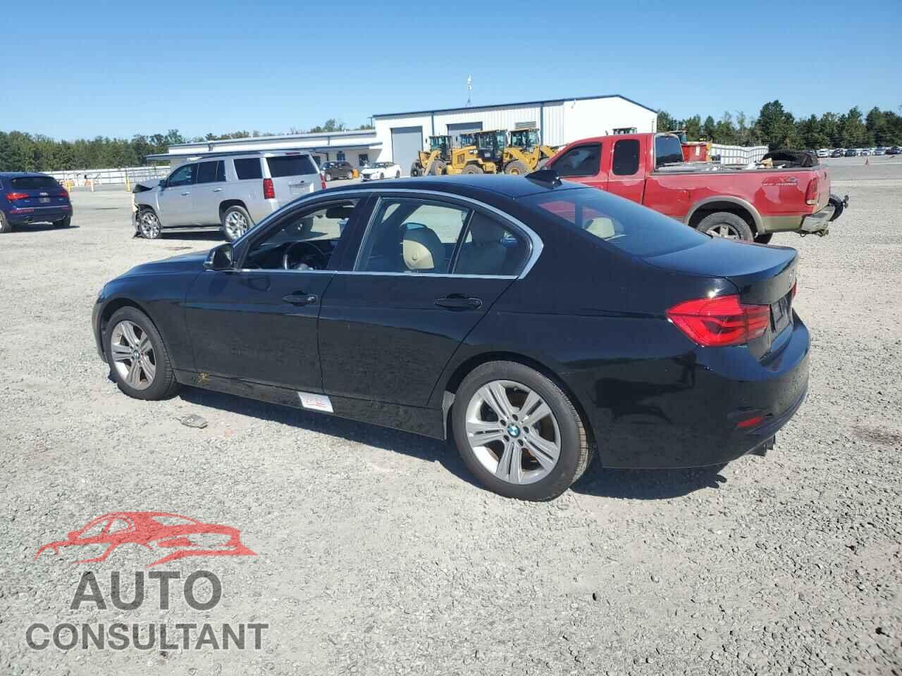 BMW 3 SERIES 2017 - WBA8B9C37HK885155