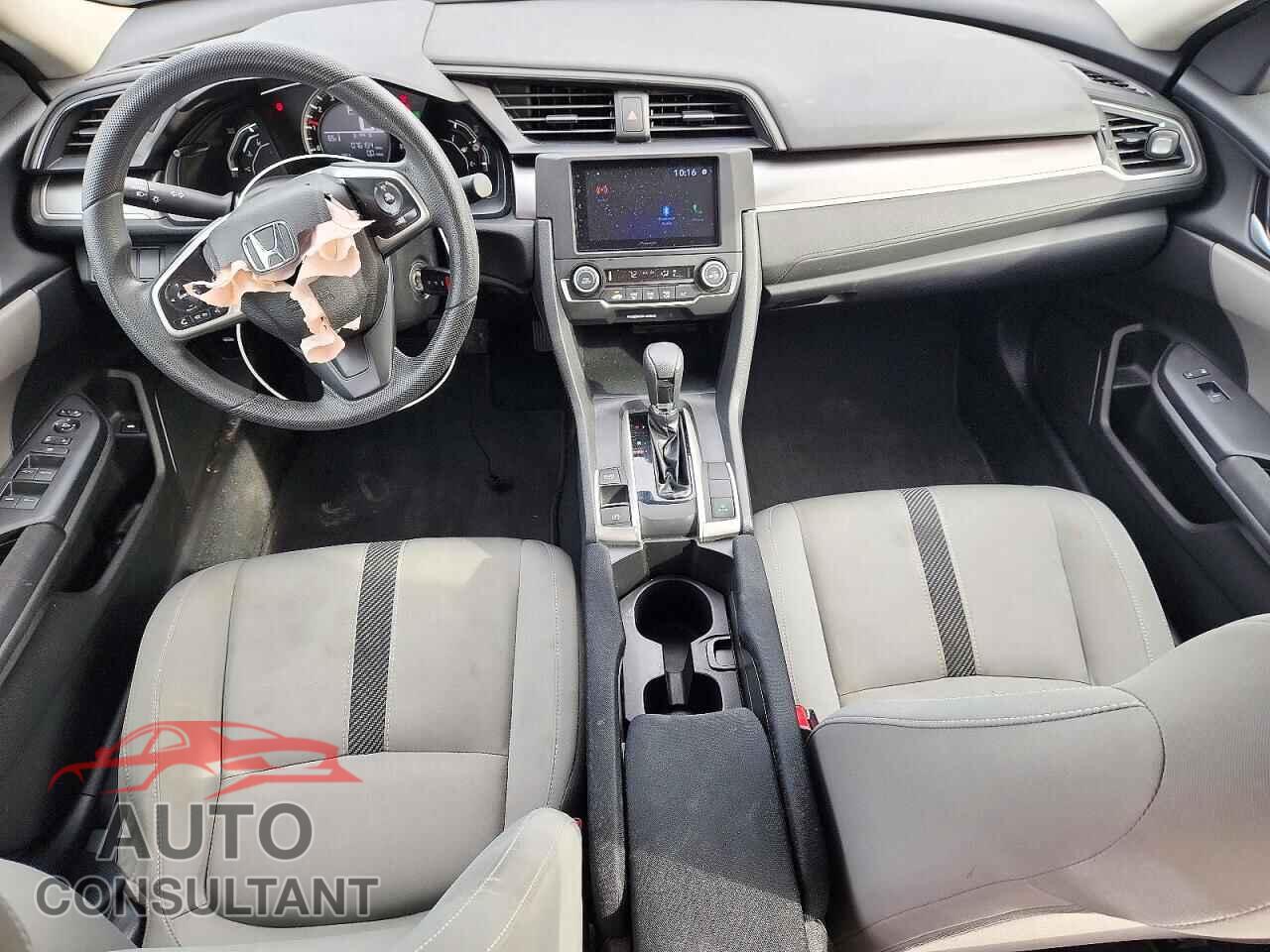 HONDA CIVIC 2018 - 19XFC2F59JE044281