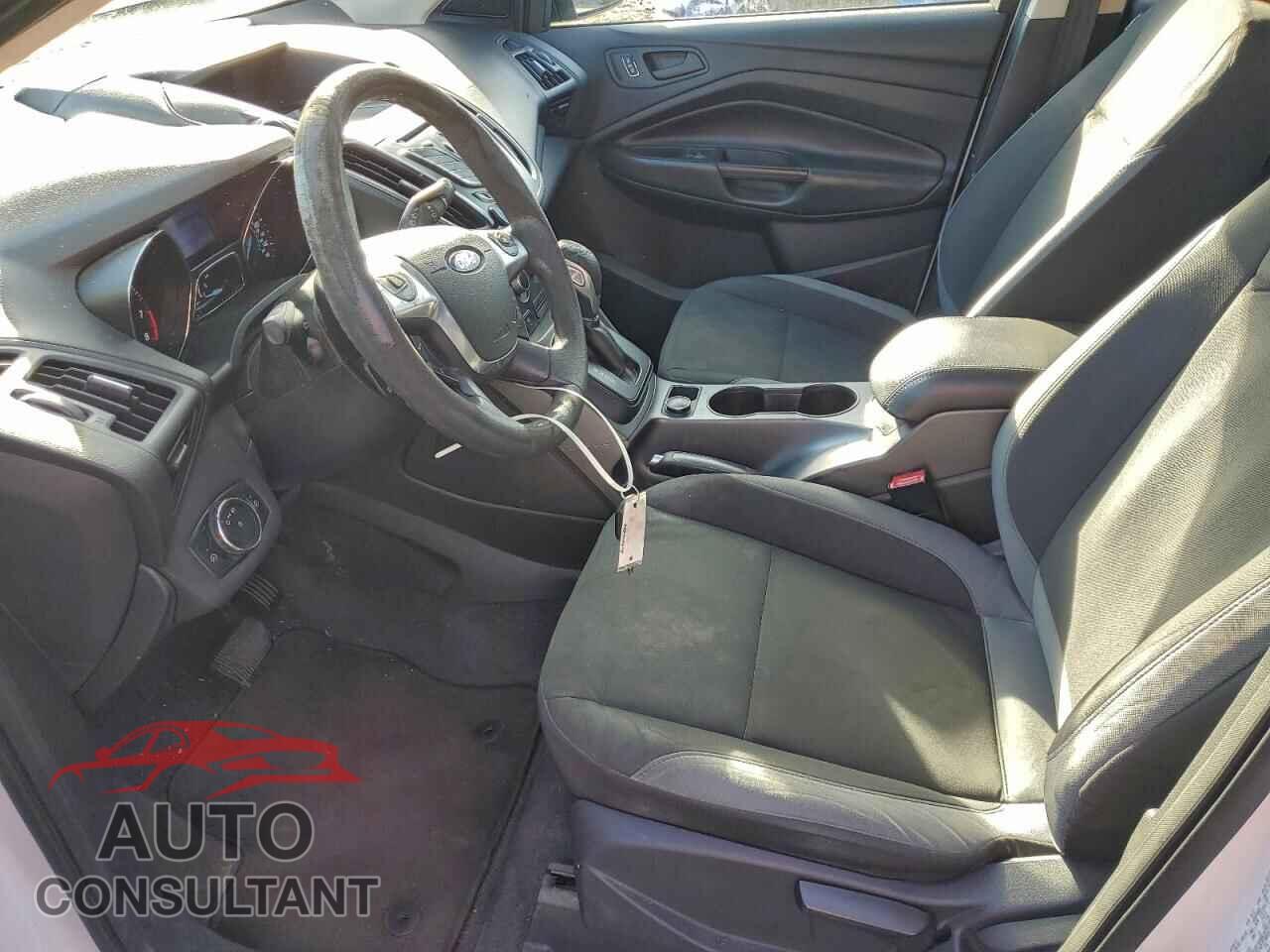 FORD ESCAPE 2013 - 1FMCU0F77DUB46119