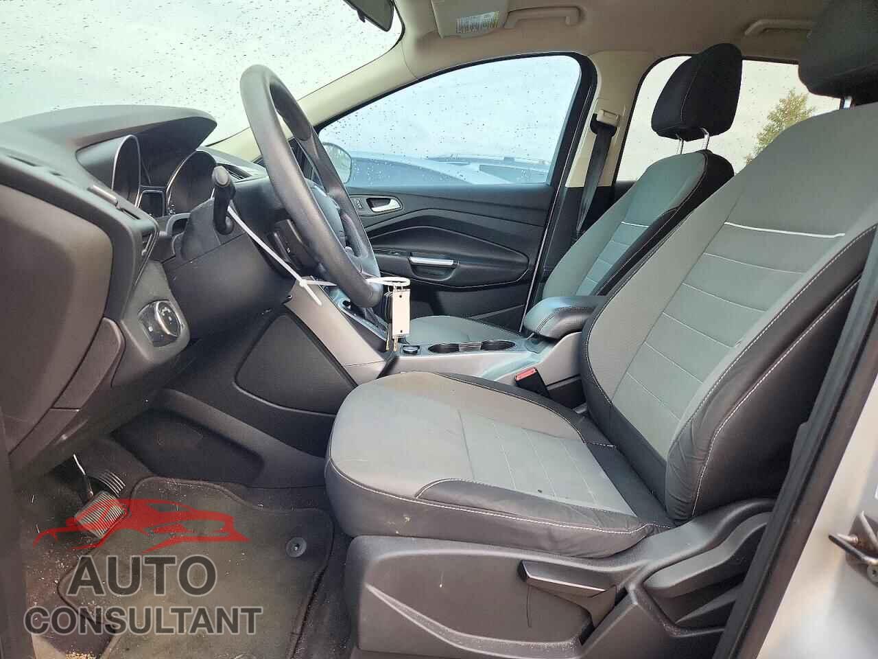 FORD ESCAPE 2013 - 1FMCU0GX3DUD16944