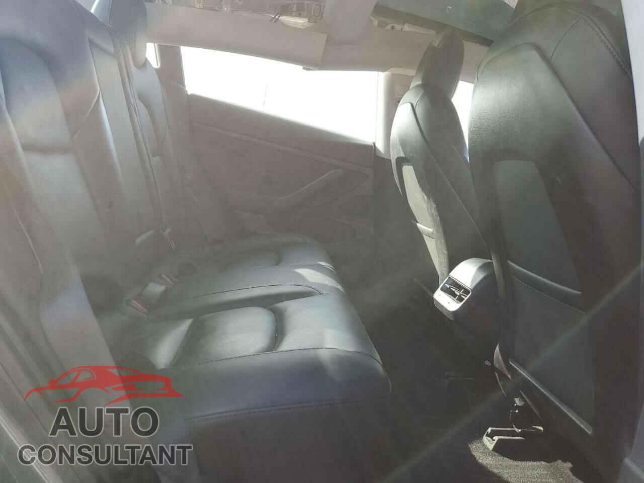 TESLA MODEL 3 2020 - 5YJ3E1EA4LF743434