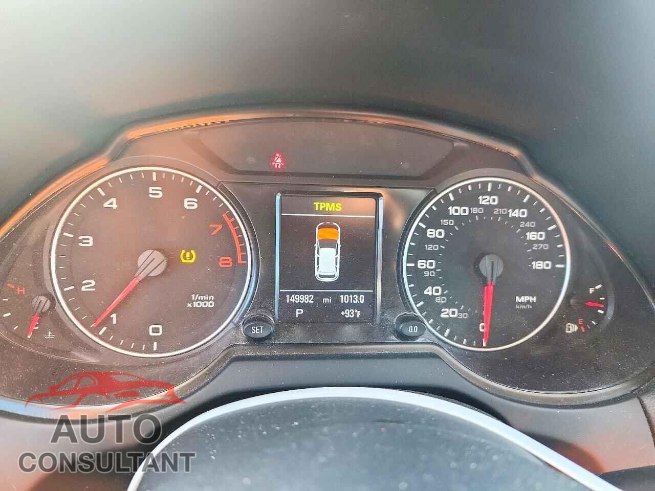 AUDI Q5 2011 - WA1LFAFP2BA036110