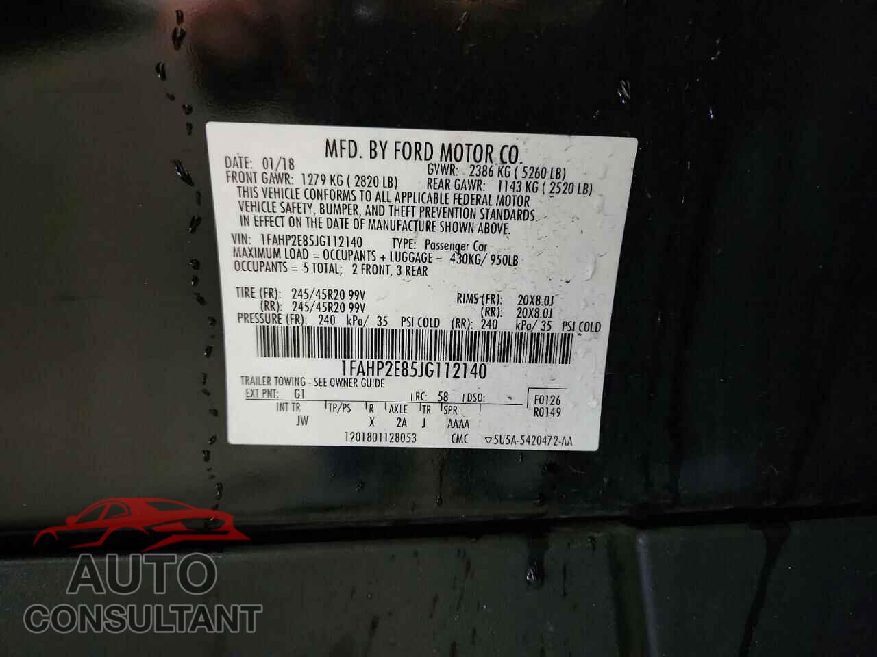 FORD TAURUS 2018 - 1FAHP2E85JG112140