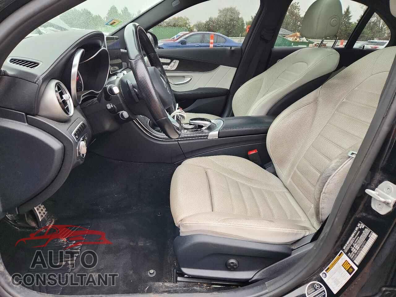 MERCEDES-BENZ C-CLASS 2016 - 55SWF4KB2GU107771