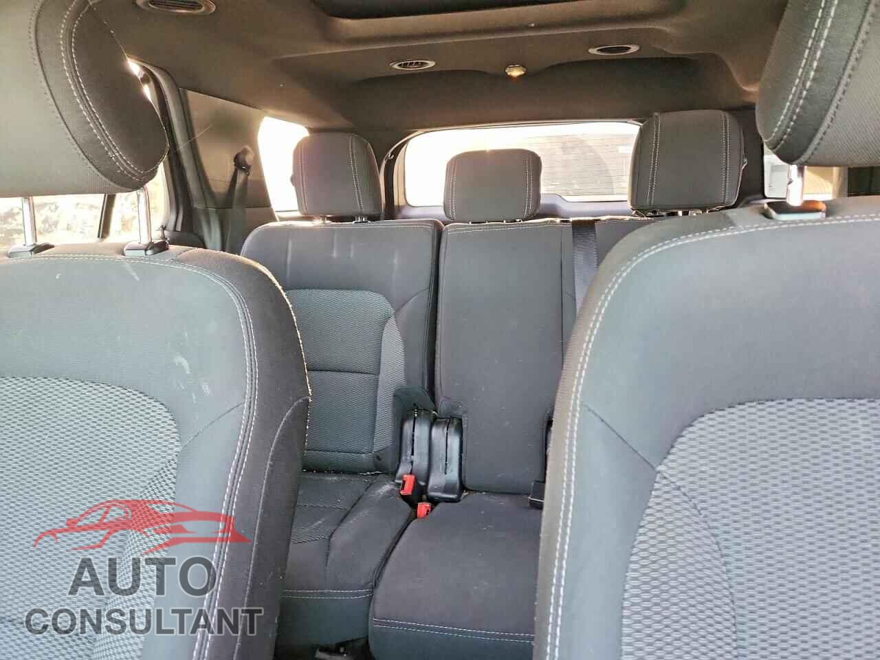 FORD EXPLORER 2017 - 1FM5K7D85HGB50435