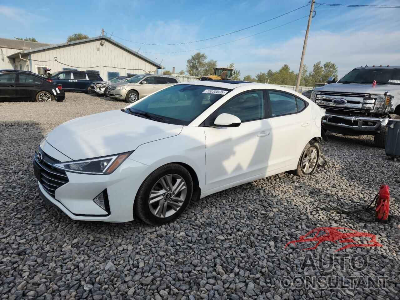 HYUNDAI ELANTRA 2019 - 5NPD84LF1KH454443
