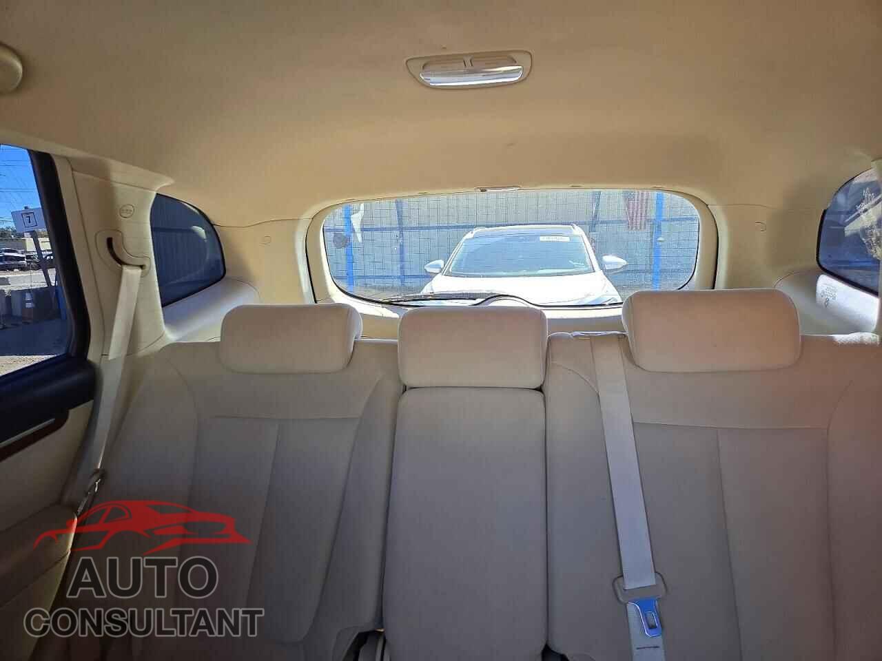 HYUNDAI SANTA FE 2009 - 5NMSG73D99H321480