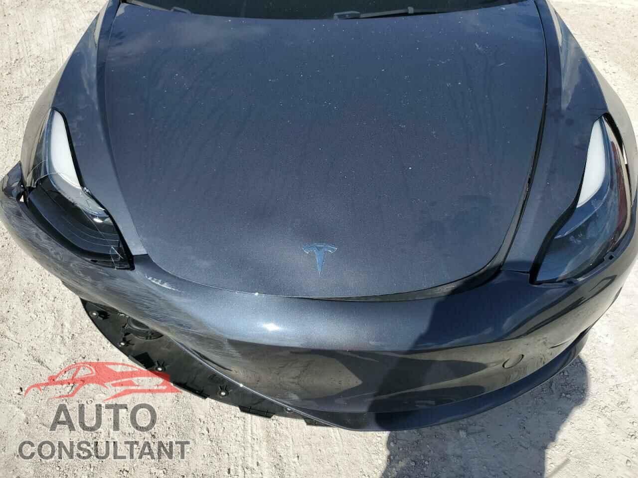 TESLA MODEL 3 2023 - 5YJ3E1EA4PF558094