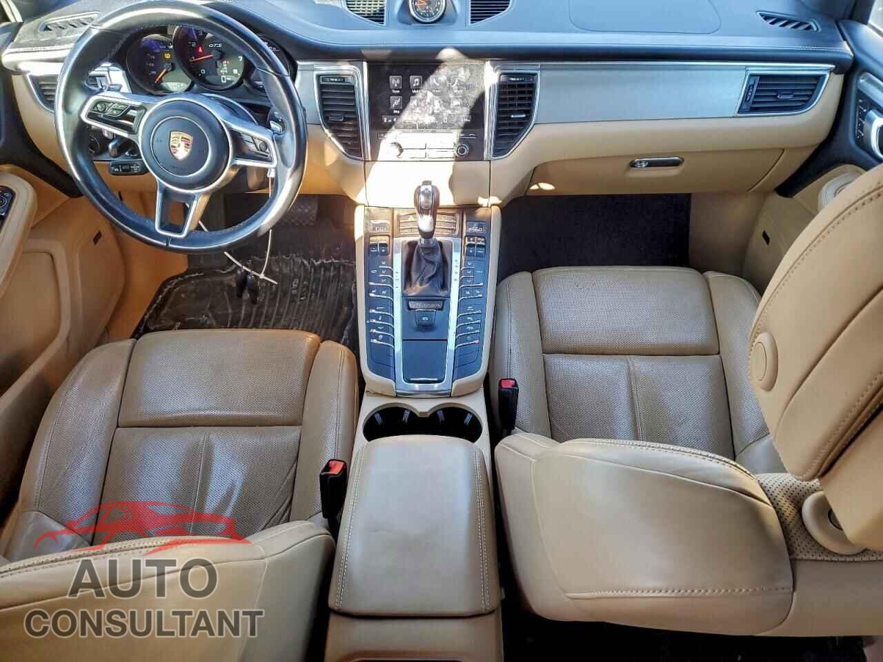 PORSCHE MACAN 2018 - WP1AG2A56JLB65152
