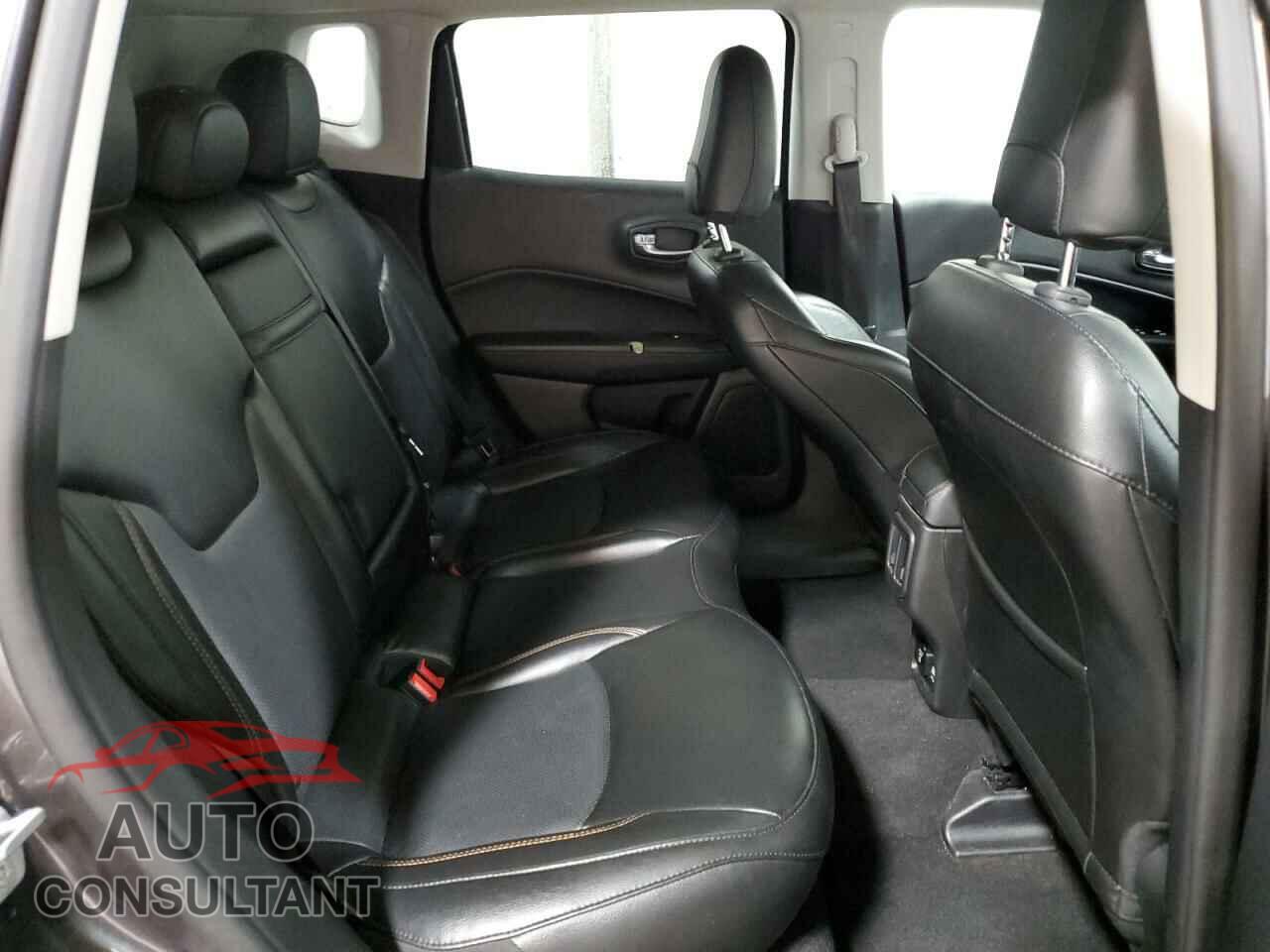 JEEP COMPASS 2020 - 3C4NJDCB6LT120593