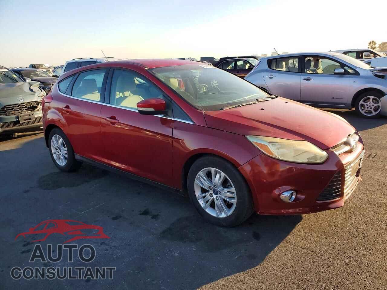 FORD FOCUS 2012 - 1FAHP3M2XCL473246