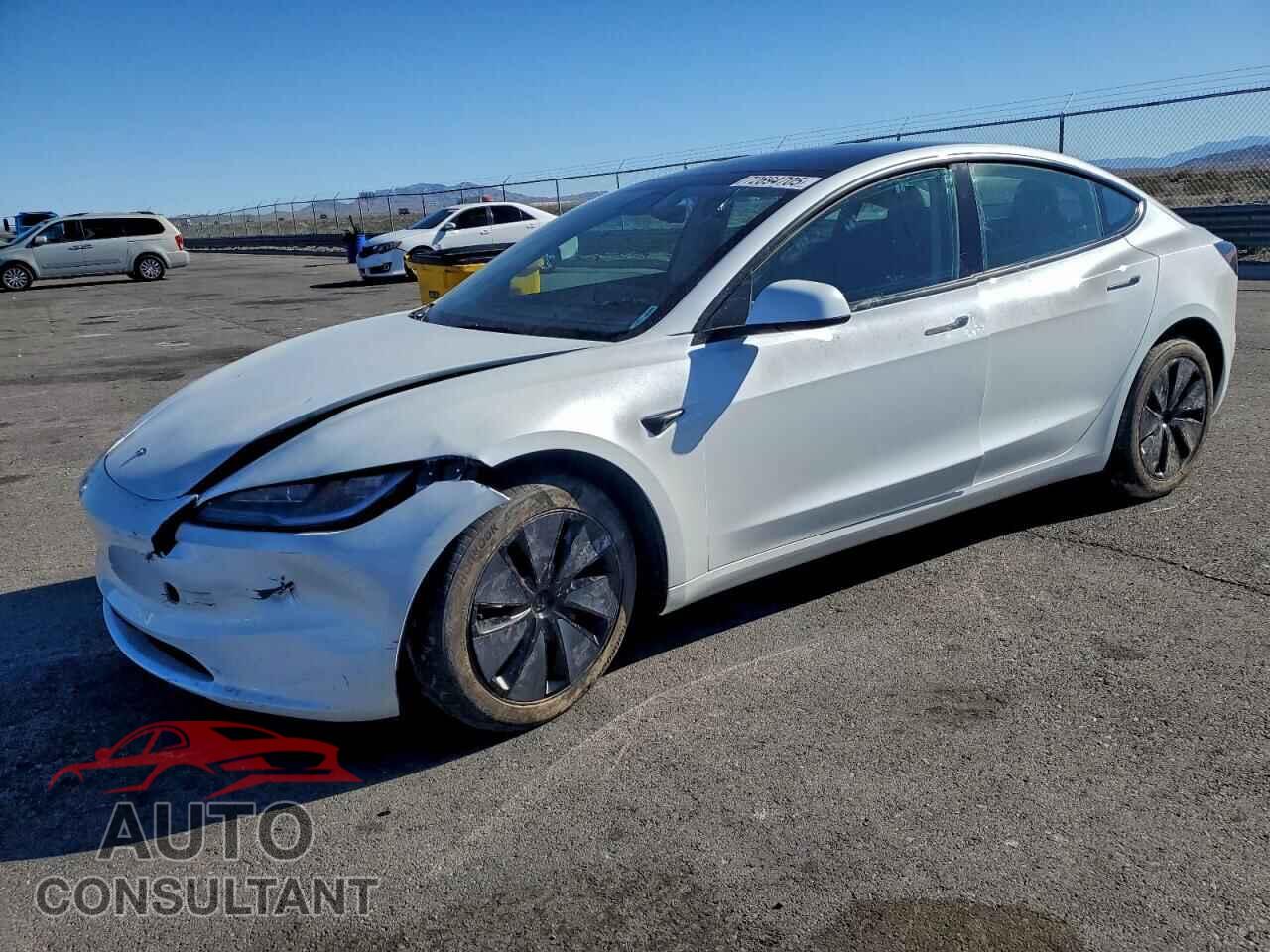 TESLA MODEL 3 2025 - 5YJ3E1EB4SF003485
