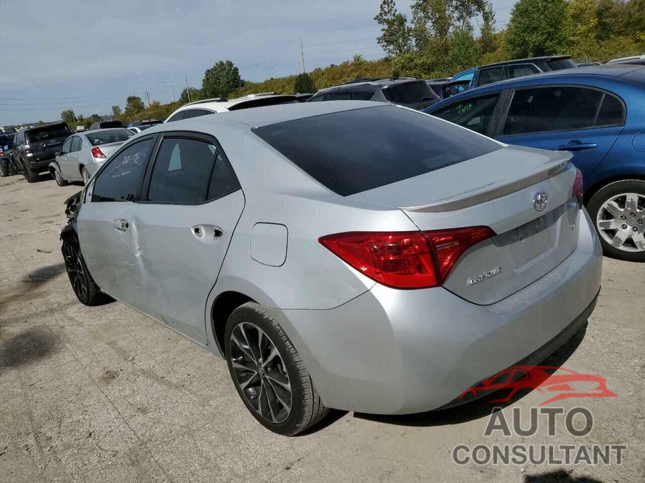 TOYOTA COROLLA 2018 - 2T1BURHE5JC973447