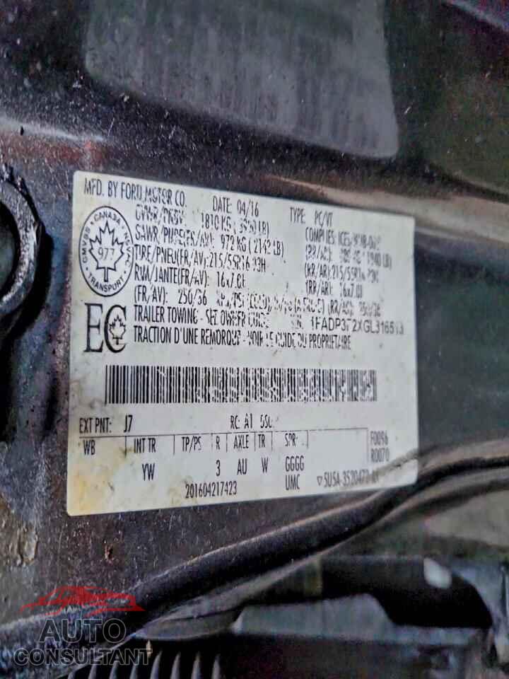 FORD FOCUS 2016 - 1FADP3F2XGL316513