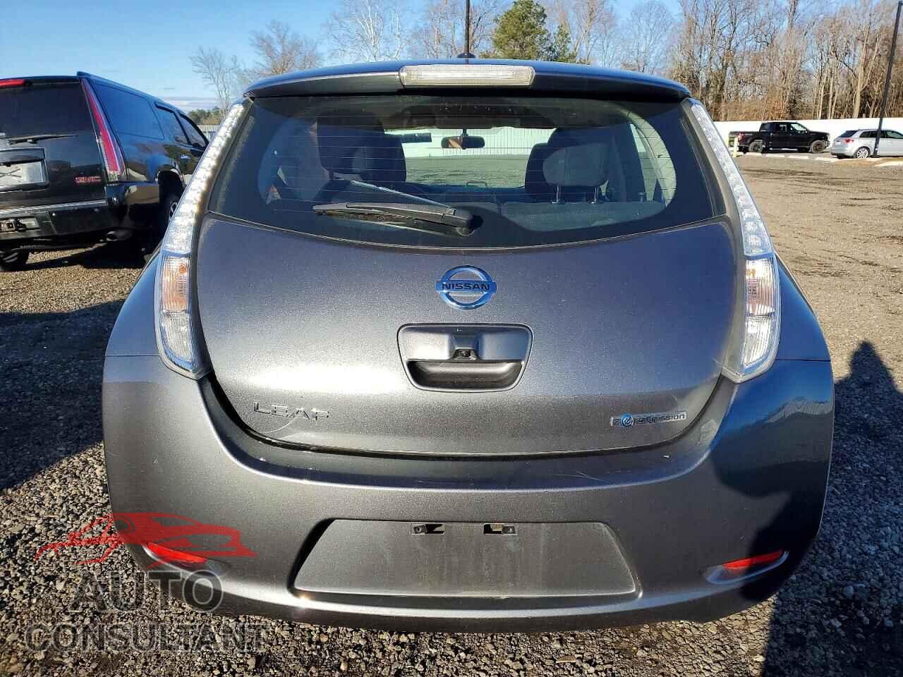 NISSAN LEAF 2017 - 1N4BZ0CP1HC306664