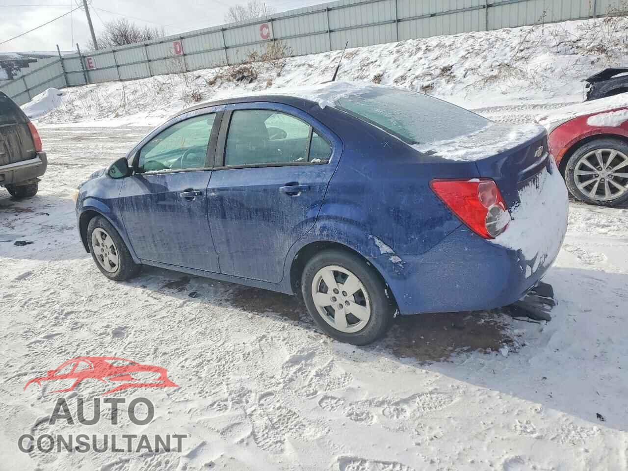 CHEVROLET SONIC 2013 - 1G1JA5SH8D4243046