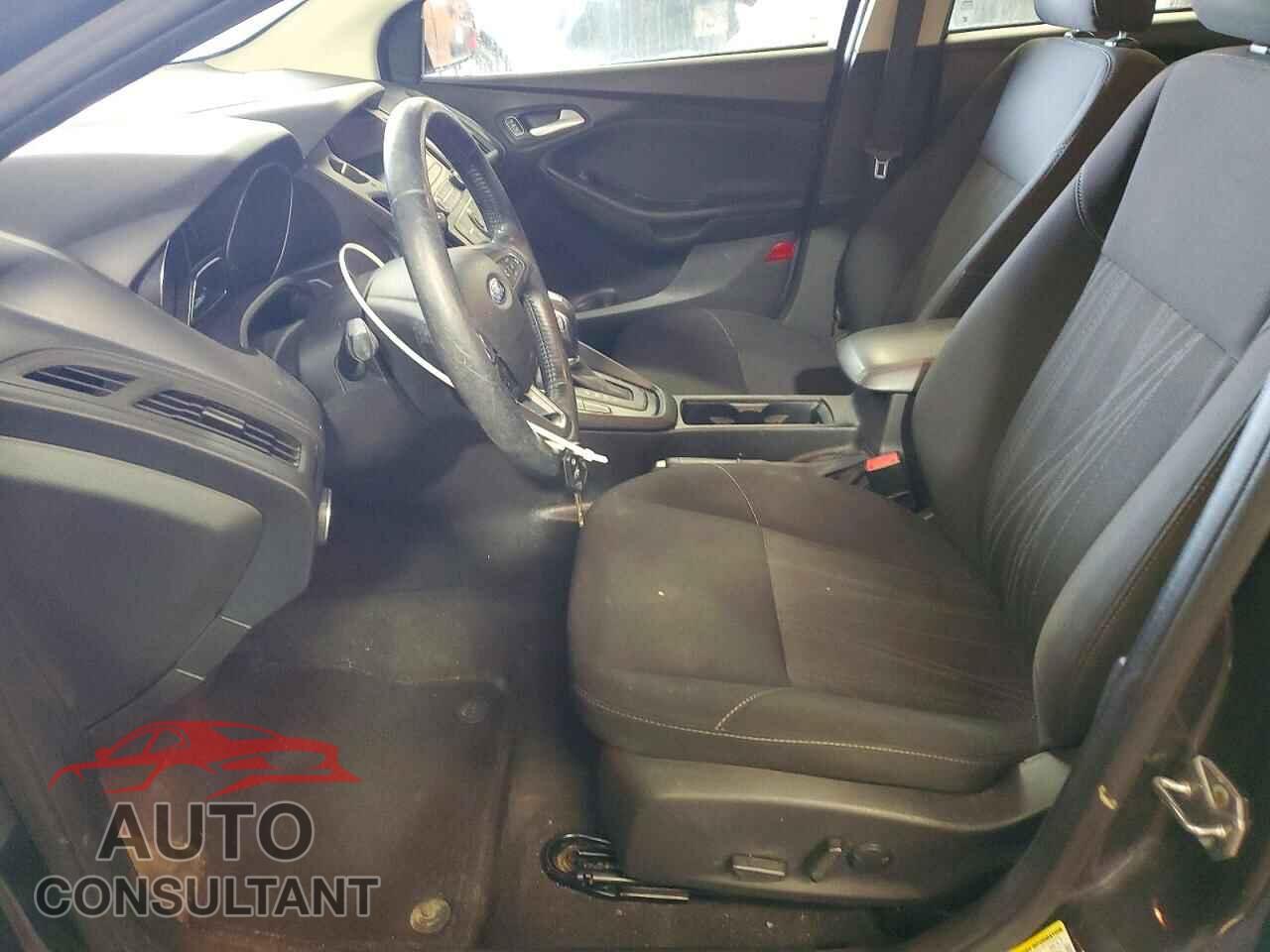 FORD FOCUS 2016 - 1FADP3F29GL370143