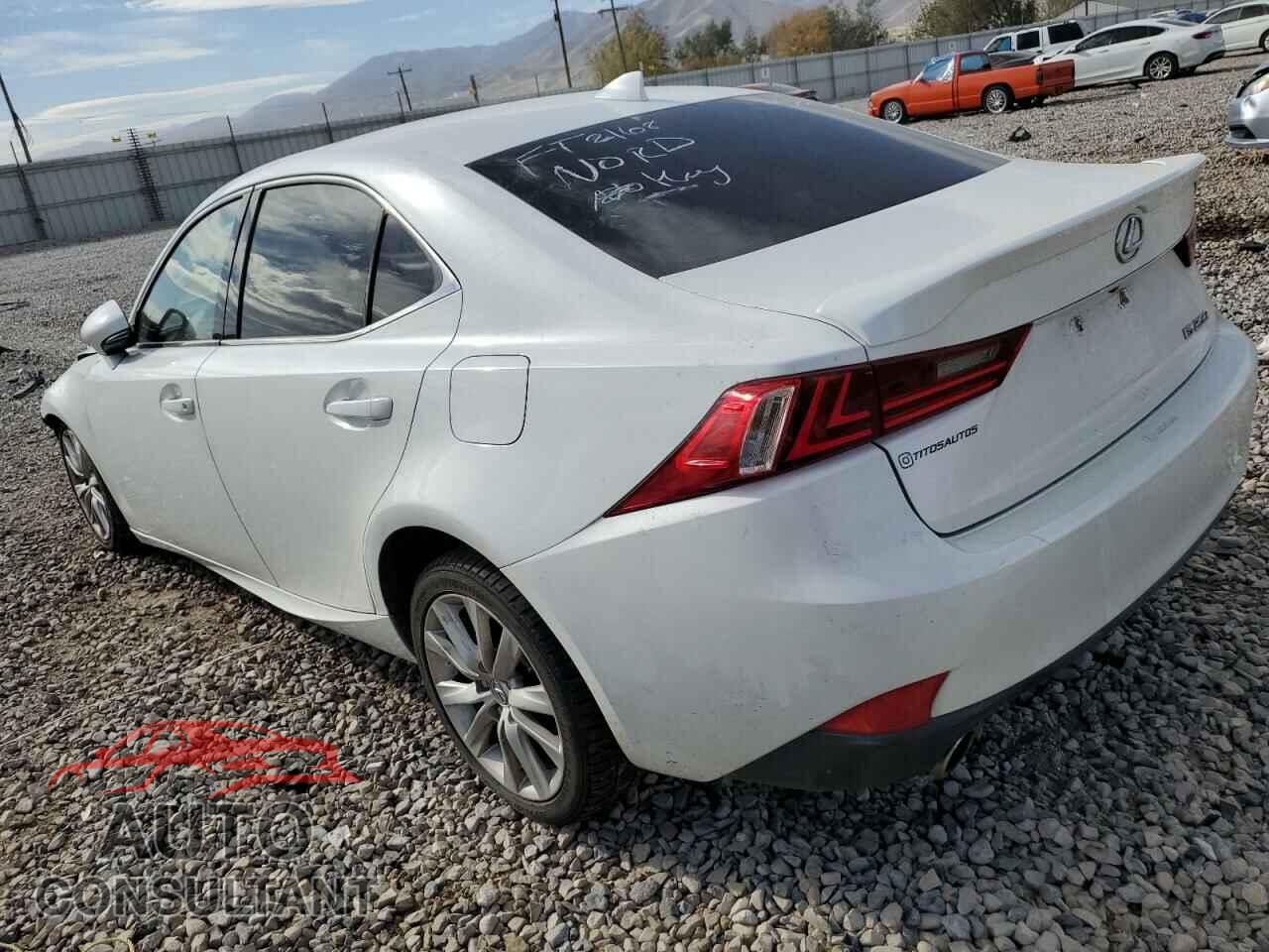 LEXUS IS 2015 - JTHBF1D28F5063964