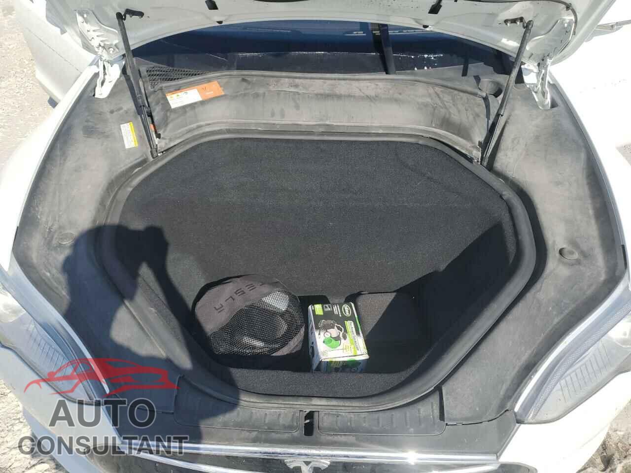 TESLA MODEL S 2016 - 5YJSA1E22GF127785