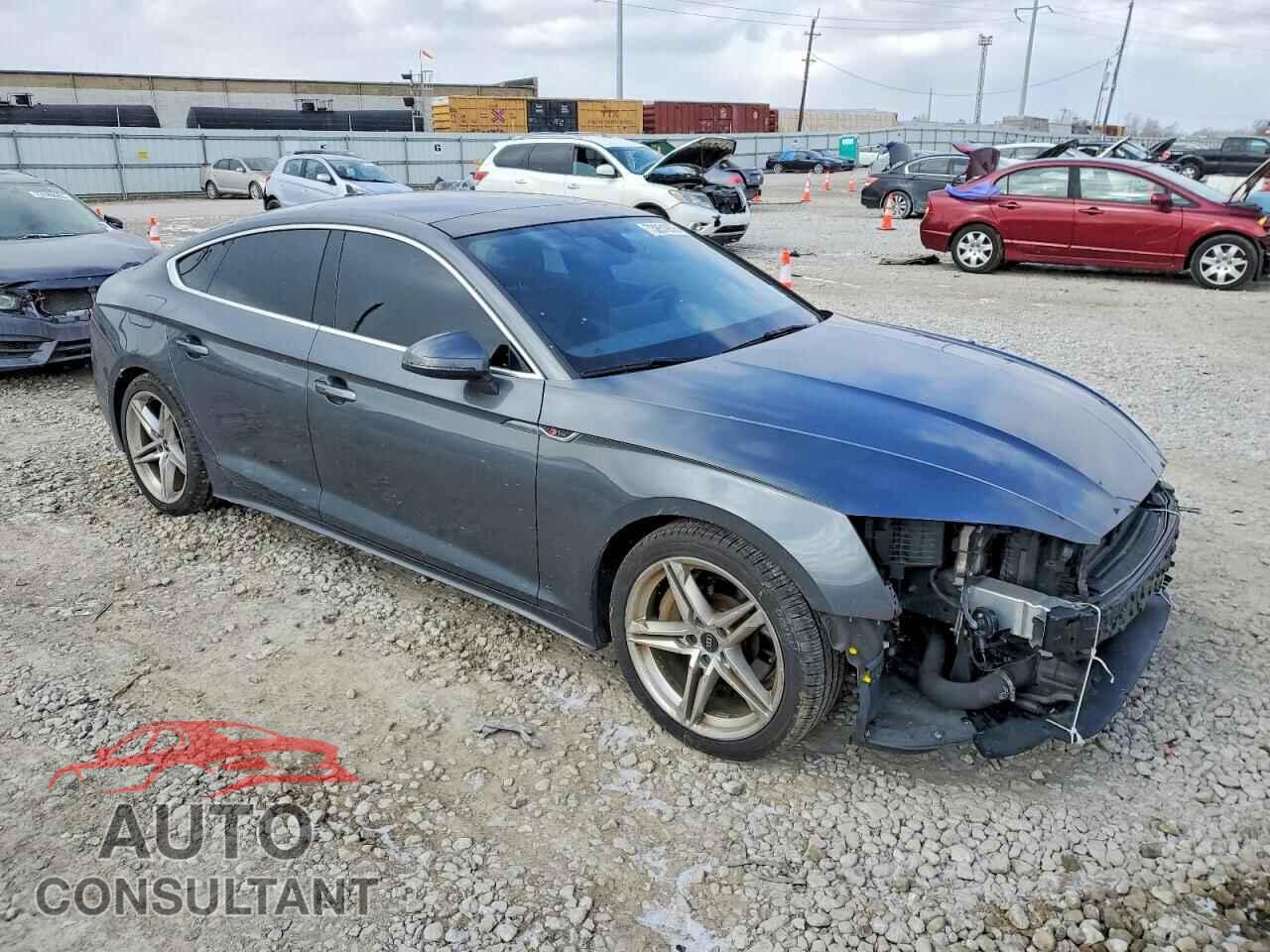 AUDI A5 2021 - WAUDACF55MA056578