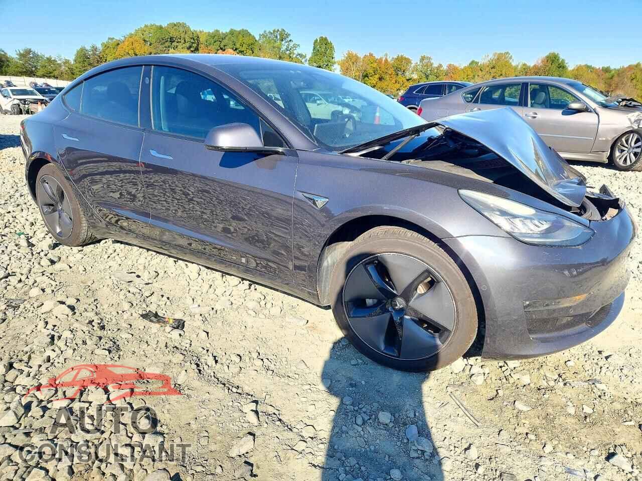 TESLA MODEL 3 2018 - 5YJ3E1EB3JF145731
