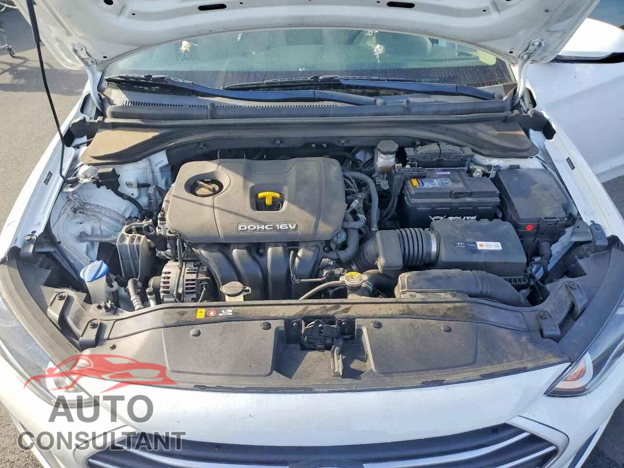 HYUNDAI ELANTRA 2018 - 5NPD74LF3JH347329