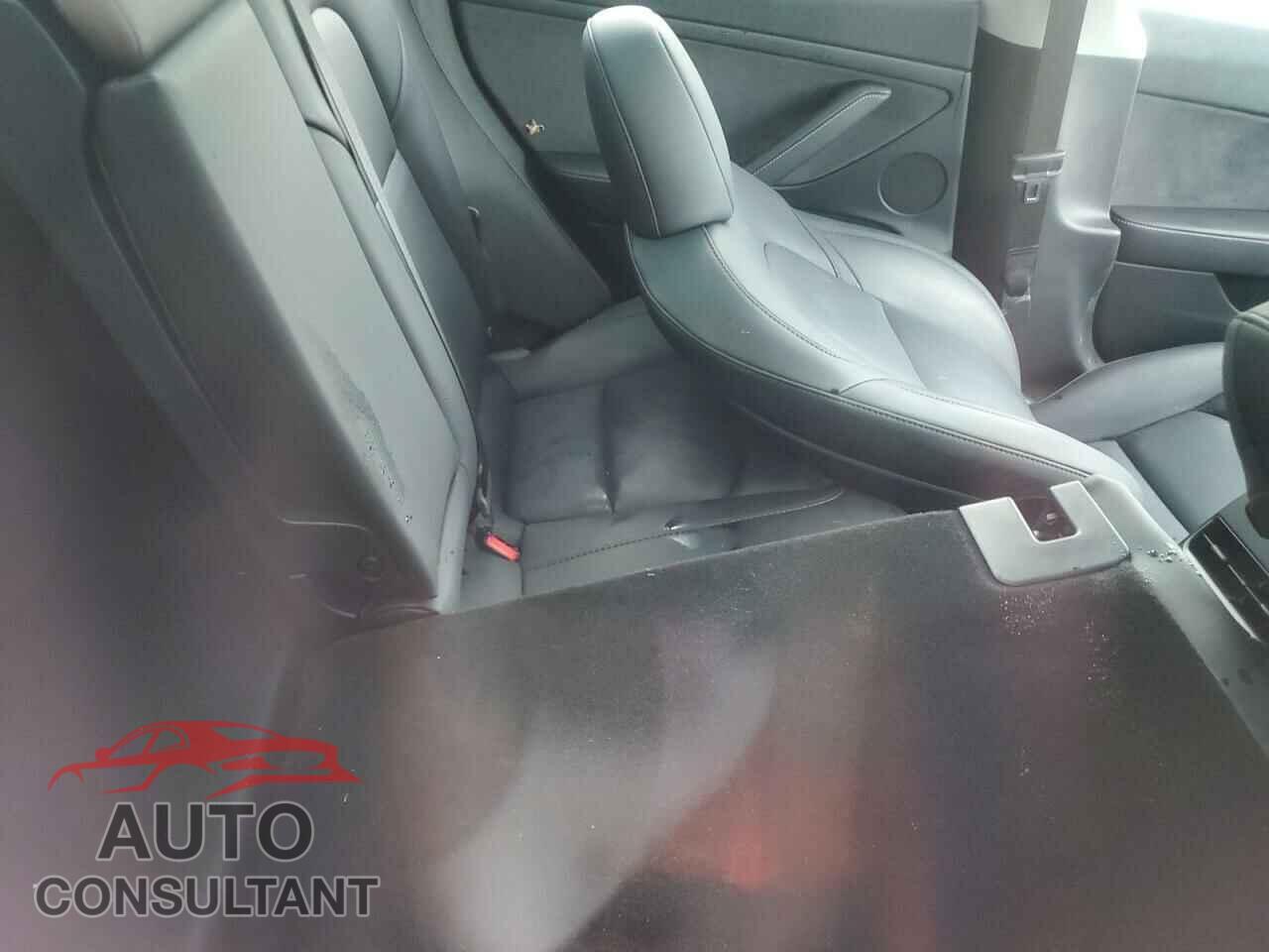 TESLA MODEL 3 2023 - 5YJ3E1EAXPF677929