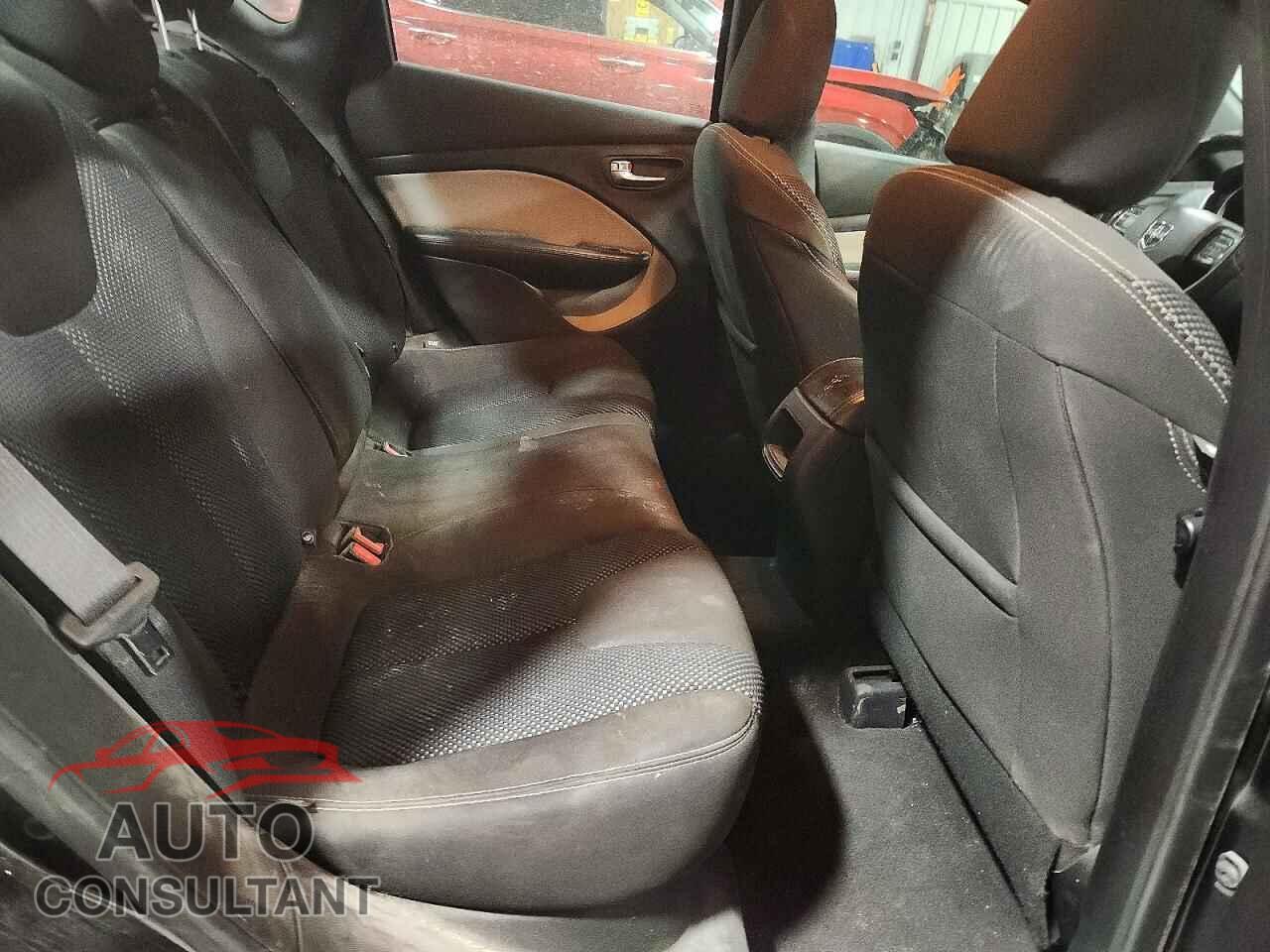 DODGE DART 2015 - 1C3CDFBB6FD422590