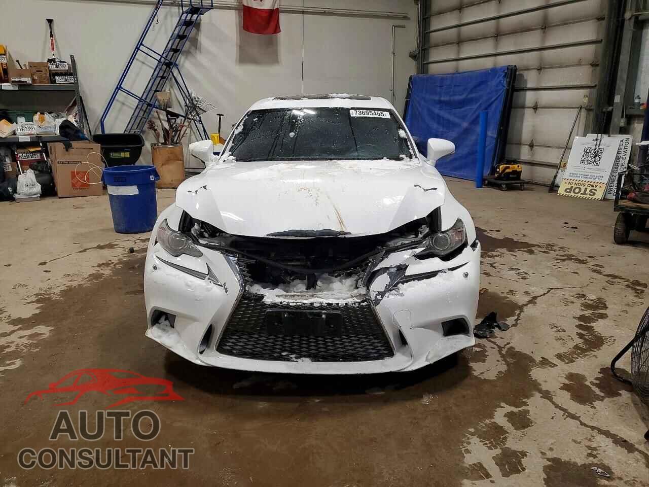 LEXUS IS 2015 - JTHCF1D23F5027863