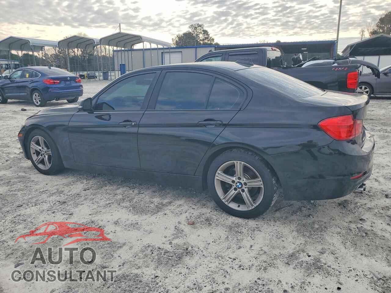 BMW 3 SERIES 2013 - WBA3A5C52DF355198