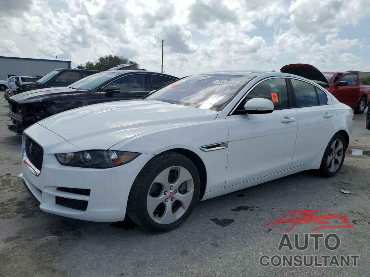 JAGUAR XE 2018 - SAJAR4FX3JCP38835