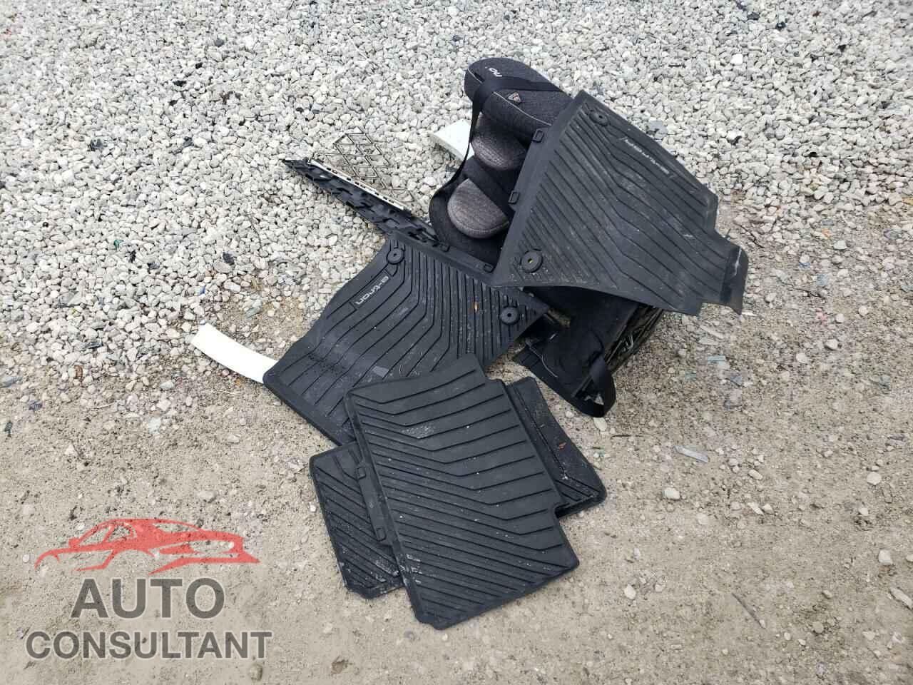 AUDI E-TRON 2022 - WA1AAAGE7NB007722